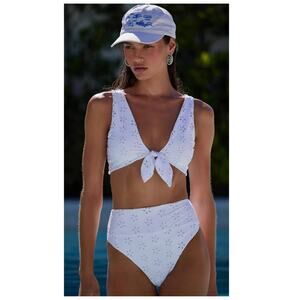 NWT Beach Riot Dallas Bikini Top Size Large